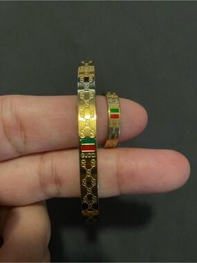 New - 18K gold plated stainless steel bangle/ring inspired - set